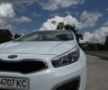 Білий Кіа Сід, об'ємом двигуна 1.6 л та пробігом 103 тис. км за 14500 $, фото 3 на Automoto.ua