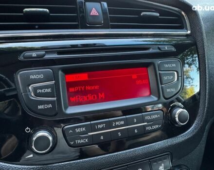 Білий Кіа Сід, об'ємом двигуна 1.6 л та пробігом 101 тис. км за 13640 $, фото 16 на Automoto.ua