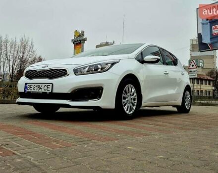 Белый Киа Сид, объемом двигателя 1.6 л и пробегом 100 тыс. км за 14450 $, фото 9 на Automoto.ua