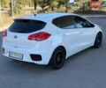 Белый Киа Сид, объемом двигателя 1.59 л и пробегом 70 тыс. км за 13500 $, фото 8 на Automoto.ua