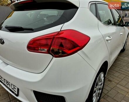 Белый Киа Сид, объемом двигателя 1.6 л и пробегом 100 тыс. км за 14450 $, фото 20 на Automoto.ua