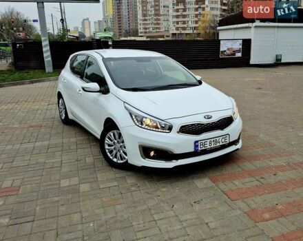Белый Киа Сид, объемом двигателя 1.6 л и пробегом 100 тыс. км за 14450 $, фото 88 на Automoto.ua