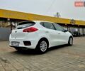 Белый Киа Сид, объемом двигателя 1.6 л и пробегом 100 тыс. км за 14450 $, фото 17 на Automoto.ua