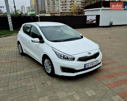Белый Киа Сид, объемом двигателя 1.6 л и пробегом 100 тыс. км за 14450 $, фото 11 на Automoto.ua