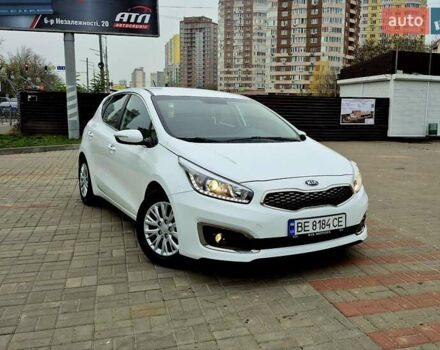 Белый Киа Сид, объемом двигателя 1.6 л и пробегом 100 тыс. км за 14450 $, фото 90 на Automoto.ua