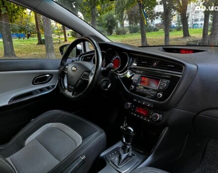 Білий Кіа Сід, об'ємом двигуна 1.6 л та пробігом 101 тис. км за 13640 $, фото 28 на Automoto.ua
