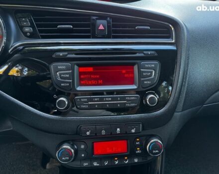 Білий Кіа Сід, об'ємом двигуна 1.6 л та пробігом 101 тис. км за 13640 $, фото 15 на Automoto.ua