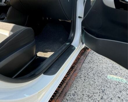 Киа Сид 2018 в Киеве на Automoto.ua Белый Киа Сид, объемом двигателя 1.6 л и пробегом 90 тыс. км за 12000 $, фото 4 на Automoto.ua