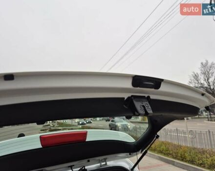 Білий Кіа Сід, об'ємом двигуна 1.6 л та пробігом 100 тис. км за 13999 $, фото 58 на Automoto.ua