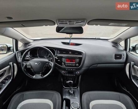 Белый Киа Сид, объемом двигателя 1.6 л и пробегом 100 тыс. км за 14450 $, фото 65 на Automoto.ua