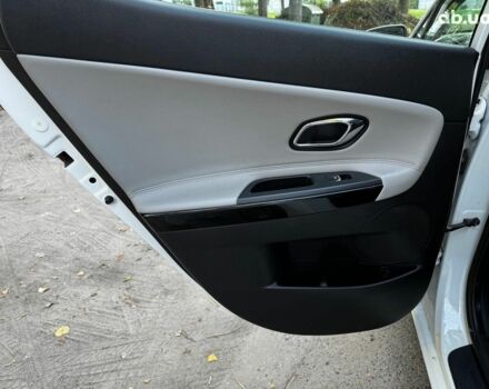 Білий Кіа Сід, об'ємом двигуна 1.6 л та пробігом 101 тис. км за 13640 $, фото 21 на Automoto.ua