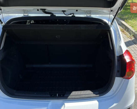 Кіа Сід 2018 у Запоріжжя на Automoto.ua Білий Кіа Сід, об'ємом двигуна 1.59 л та пробігом 56 тис. км за 15000 $, фото 8 на Automoto.ua