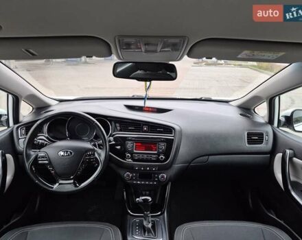 Белый Киа Сид, объемом двигателя 1.6 л и пробегом 100 тыс. км за 14450 $, фото 63 на Automoto.ua