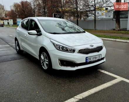 Білий Кіа Сід, об'ємом двигуна 1.6 л та пробігом 100 тис. км за 13999 $, фото 12 на Automoto.ua