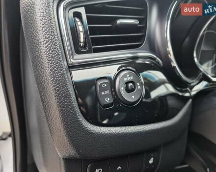 Белый Киа Сид, объемом двигателя 1.6 л и пробегом 100 тыс. км за 14450 $, фото 42 на Automoto.ua