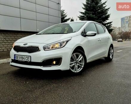 Білий Кіа Сід, об'ємом двигуна 1.6 л та пробігом 100 тис. км за 13999 $, фото 67 на Automoto.ua
