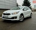 Білий Кіа Сід, об'ємом двигуна 1.6 л та пробігом 100 тис. км за 13999 $, фото 67 на Automoto.ua