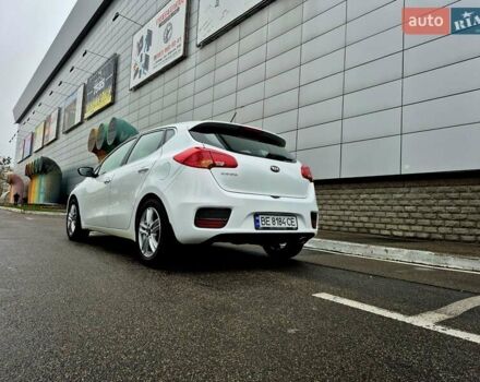 Білий Кіа Сід, об'ємом двигуна 1.6 л та пробігом 100 тис. км за 13999 $, фото 2 на Automoto.ua