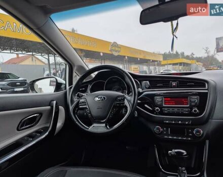 Білий Кіа Сід, об'ємом двигуна 1.6 л та пробігом 100 тис. км за 13999 $, фото 54 на Automoto.ua