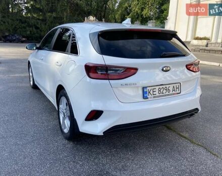 Белый Киа Сид, объемом двигателя 1.59 л и пробегом 53 тыс. км за 16400 $, фото 10 на Automoto.ua