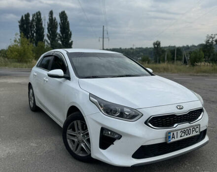 Белый Киа Сид, объемом двигателя 1.6 л и пробегом 63 тыс. км за 16200 $, фото 2 на Automoto.ua