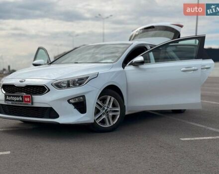 Білий Кіа Сід, об'ємом двигуна 1.4 л та пробігом 66 тис. км за 15300 $, фото 30 на Automoto.ua