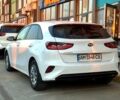 Білий Кіа Сід, об'ємом двигуна 1.6 л та пробігом 170 тис. км за 12500 $, фото 4 на Automoto.ua