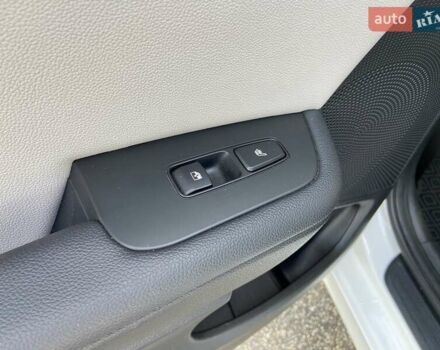 Белый Киа Сид, объемом двигателя 1.59 л и пробегом 53 тыс. км за 16400 $, фото 28 на Automoto.ua