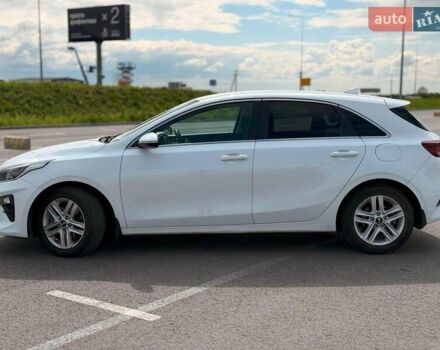 Білий Кіа Сід, об'ємом двигуна 1.4 л та пробігом 66 тис. км за 15300 $, фото 4 на Automoto.ua