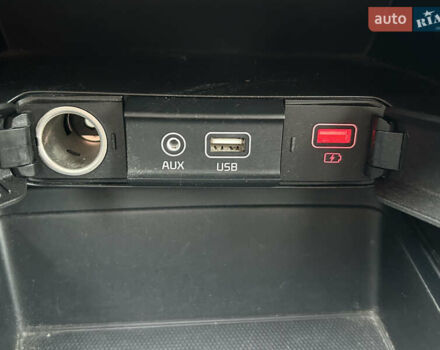 Білий Кіа Сід, об'ємом двигуна 1.37 л та пробігом 37 тис. км за 12900 $, фото 11 на Automoto.ua