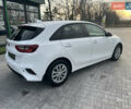 Білий Кіа Сід, об'ємом двигуна 1.37 л та пробігом 37 тис. км за 12900 $, фото 3 на Automoto.ua