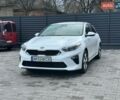 Белый Киа Сид, объемом двигателя 1.59 л и пробегом 171 тыс. км за 12990 $, фото 1 на Automoto.ua