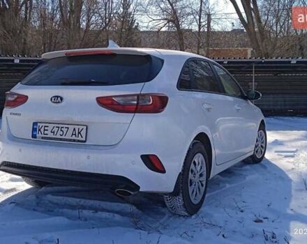 Белый Киа Сид, объемом двигателя 1.59 л и пробегом 39 тыс. км за 14900 $, фото 3 на Automoto.ua