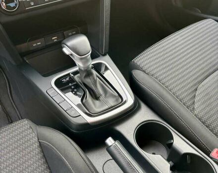 Білий Кіа Сід, об'ємом двигуна 1.59 л та пробігом 75 тис. км за 17800 $, фото 17 на Automoto.ua