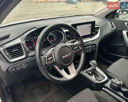 Белый Киа Сид, объемом двигателя 1.59 л и пробегом 76 тыс. км за 16300 $, фото 6 на Automoto.ua