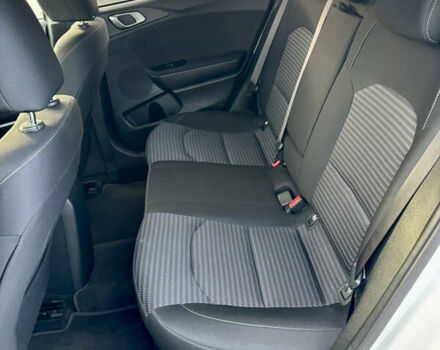 Білий Кіа Сід, об'ємом двигуна 1.59 л та пробігом 75 тис. км за 17800 $, фото 25 на Automoto.ua