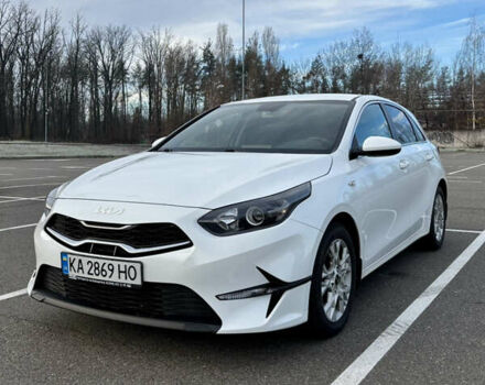 Білий Кіа Сід, об'ємом двигуна 1.59 л та пробігом 75 тис. км за 17800 $, фото 1 на Automoto.ua