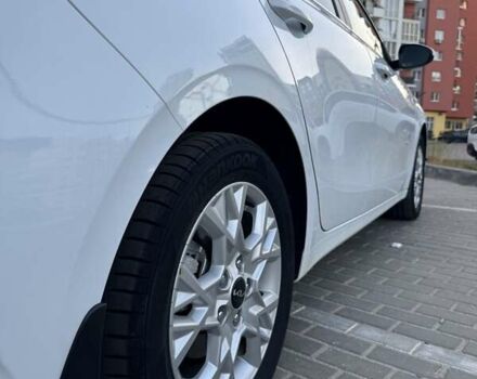 Білий Кіа Сід, об'ємом двигуна 1.59 л та пробігом 32 тис. км за 17950 $, фото 19 на Automoto.ua