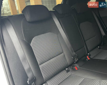 Білий Кіа Сід, об'ємом двигуна 1.6 л та пробігом 30 тис. км за 18900 $, фото 35 на Automoto.ua