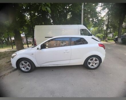 Білий Кіа Сід, об'ємом двигуна 1.6 л та пробігом 3 тис. км за 5500 $, фото 2 на Automoto.ua