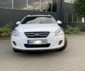 Белый Киа Сид, объемом двигателя 0 л и пробегом 320 тыс. км за 4850 $, фото 6 на Automoto.ua