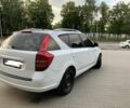 Белый Киа Сид, объемом двигателя 0 л и пробегом 320 тыс. км за 4850 $, фото 5 на Automoto.ua