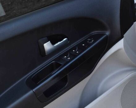 Белый Киа Сид, объемом двигателя 1.4 л и пробегом 252 тыс. км за 5499 $, фото 9 на Automoto.ua