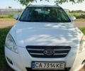 Белый Киа Сид, объемом двигателя 1.58 л и пробегом 290 тыс. км за 6200 $, фото 1 на Automoto.ua