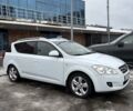 Білий Кіа Сід, об'ємом двигуна 1.59 л та пробігом 243 тис. км за 6200 $, фото 1 на Automoto.ua