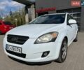 Белый Киа Сид, объемом двигателя 1.99 л и пробегом 289 тыс. км за 5000 $, фото 19 на Automoto.ua