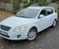 Киа Сид 2008 в Луцке на Automoto.ua Белый Киа Сид, объемом двигателя 1.6 л и пробегом 265 тыс. км за 6900 $, фото 1 на Automoto.ua