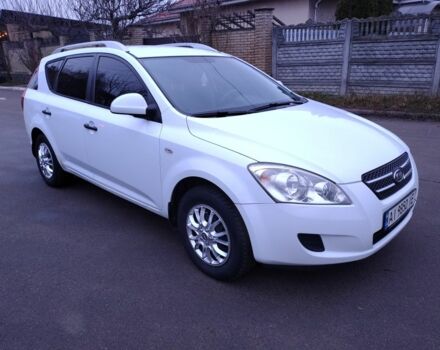 Белый Киа Сид, объемом двигателя 1.6 л и пробегом 230 тыс. км за 4999 $, фото 3 на Automoto.ua