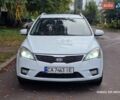 Белый Киа Сид, объемом двигателя 1.59 л и пробегом 227 тыс. км за 5999 $, фото 18 на Automoto.ua