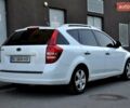 Белый Киа Сид, объемом двигателя 1.4 л и пробегом 221 тыс. км за 4800 $, фото 34 на Automoto.ua